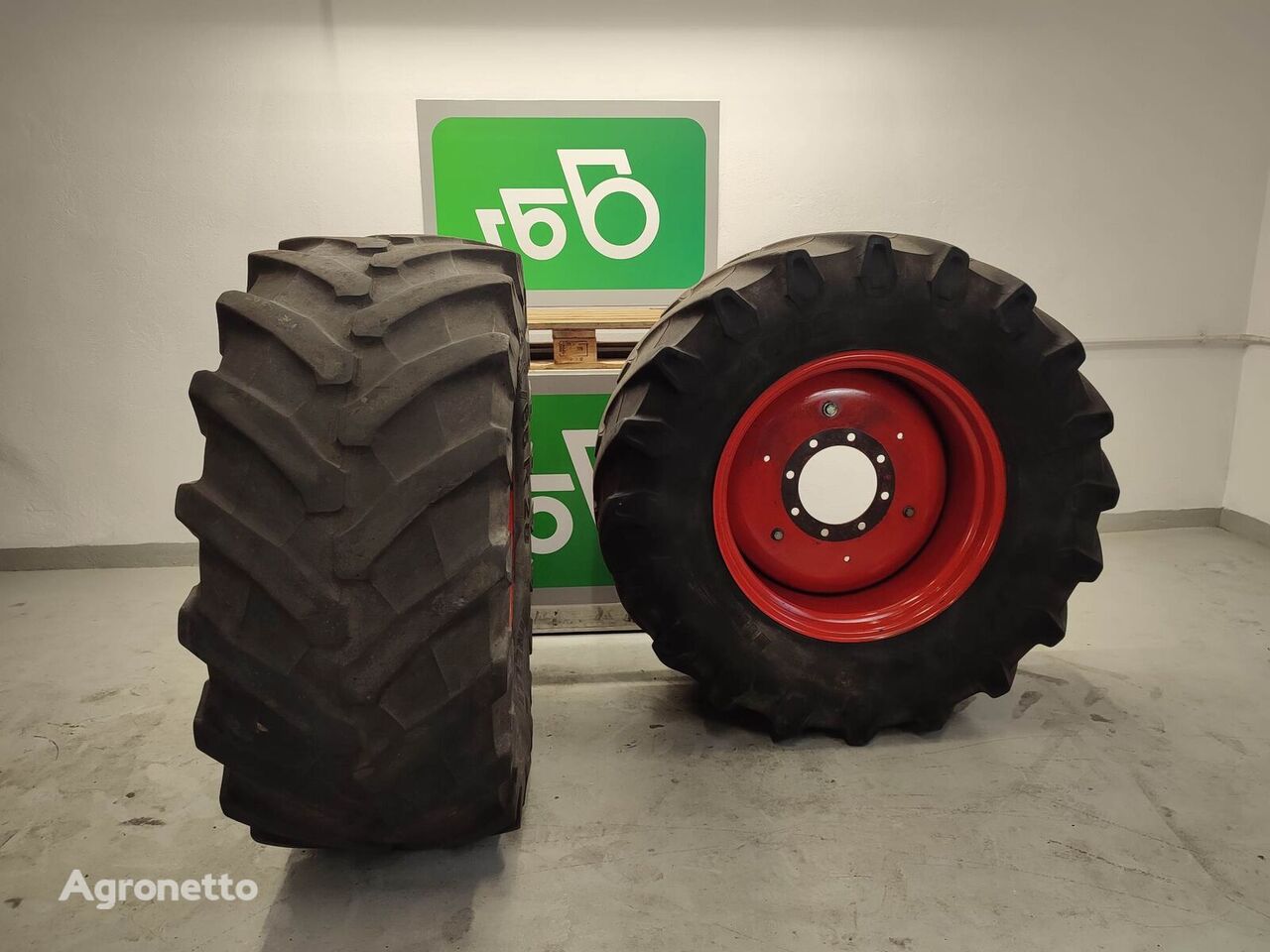 Komplet kół FENDT 716 2002r. (54065 R28) rueda