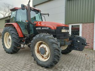 New Holland M115 DT tractor de ruedas