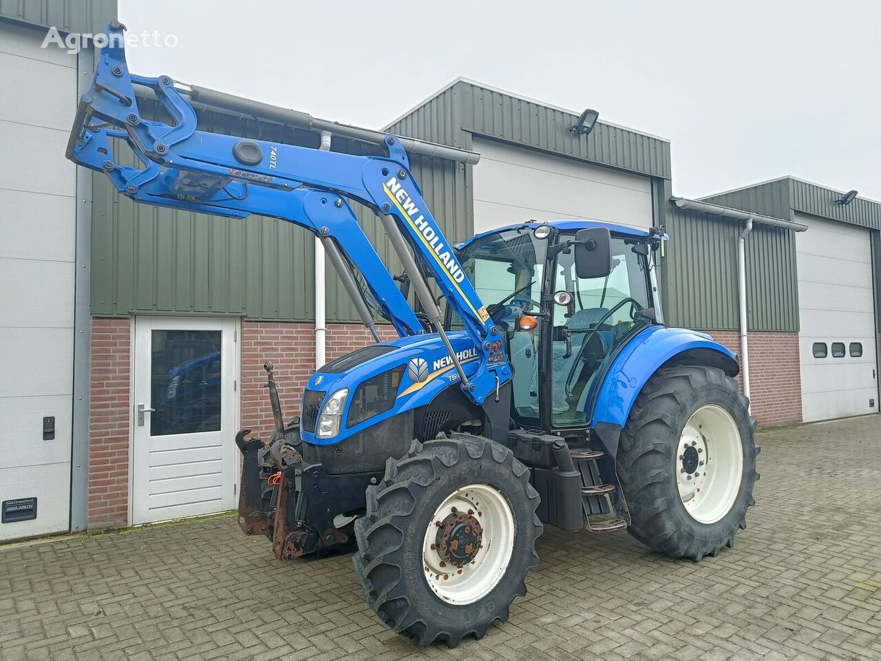 New Holland T5.105 tractor de ruedas