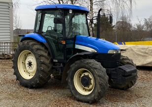 New Holland TD 90D 4x4 90KM tractor de ruedas
