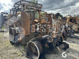 Valtra N154 tractor de ruedas siniestrado